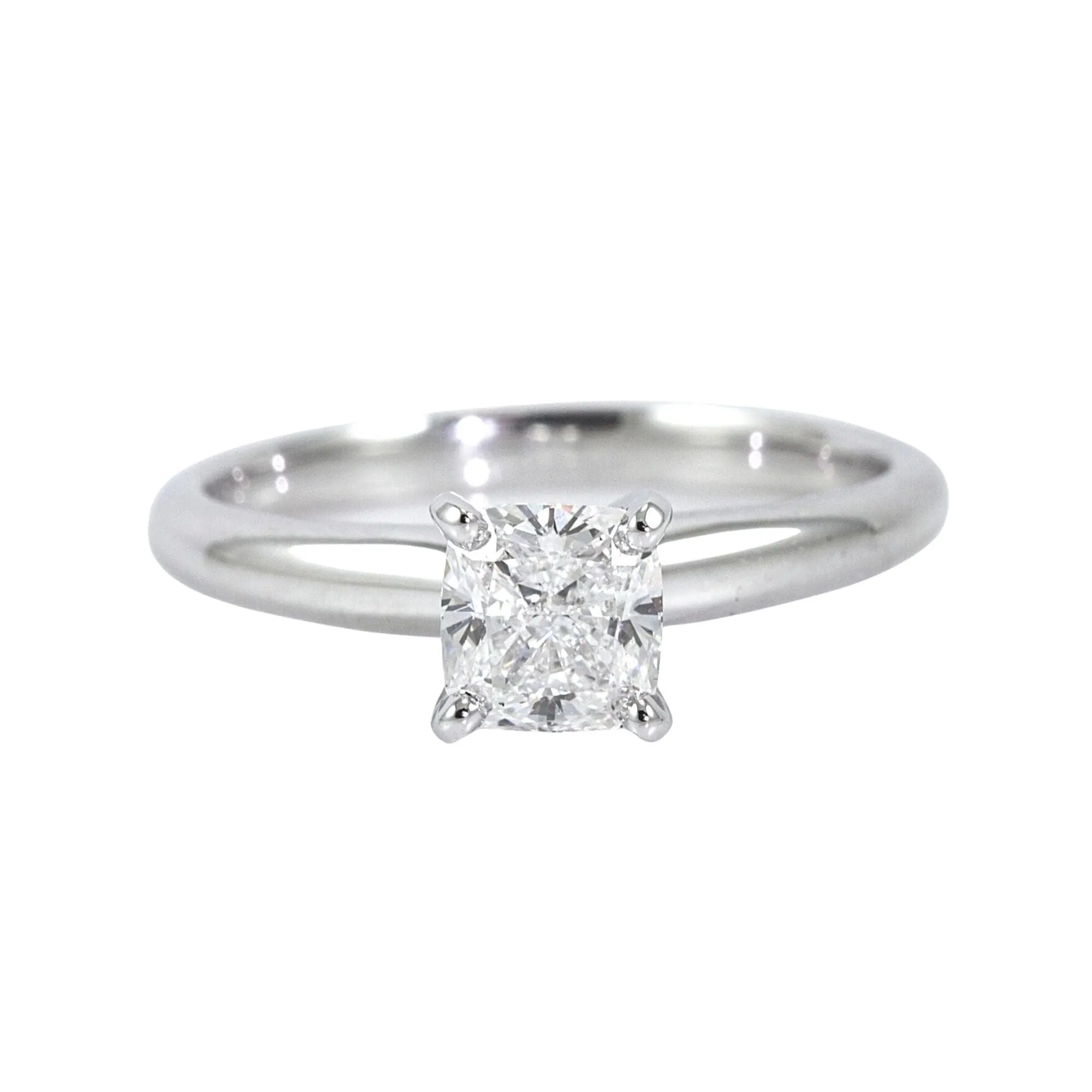 14K WHITE GOLD PINCHED SHOULDER 4-PRONG DIAMOND SOLITAIRE ENGAGEMENT RING (SETTING ONLY)