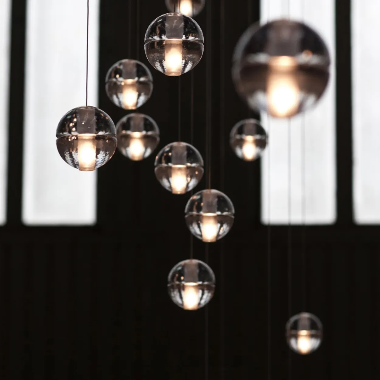 ANKUR GLASS BALL HANGING LIGHT