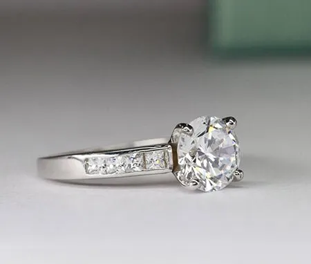 Ayana - Round Lab Diamond Engagement Ring (IGI Certified)