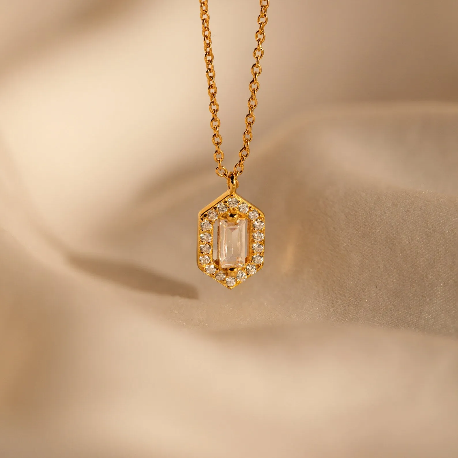 Daydreamer Diamond Necklace