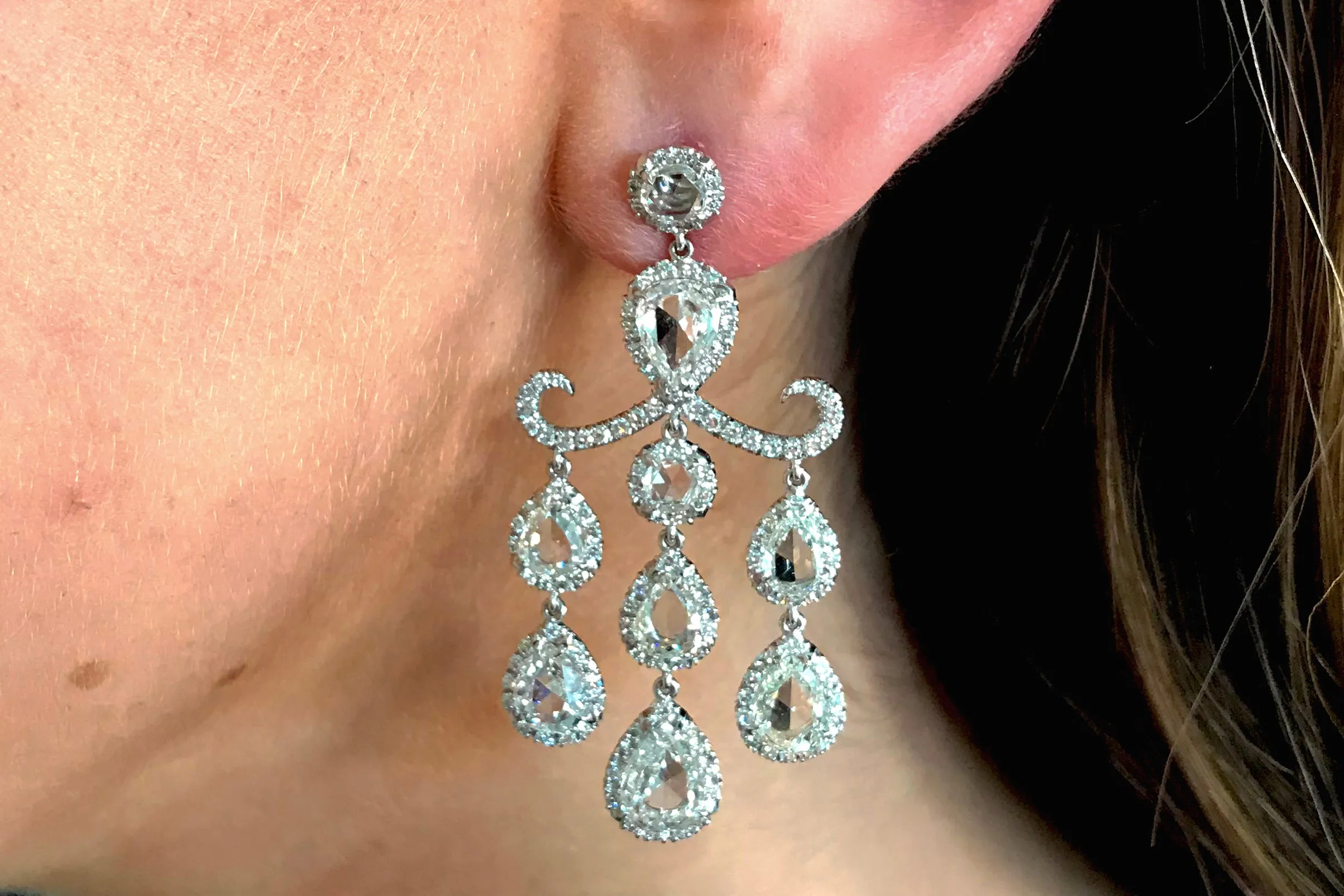 Eclat Jewels - Chandelier Drop Earrings with Rose-cut Diamonds, Platinum