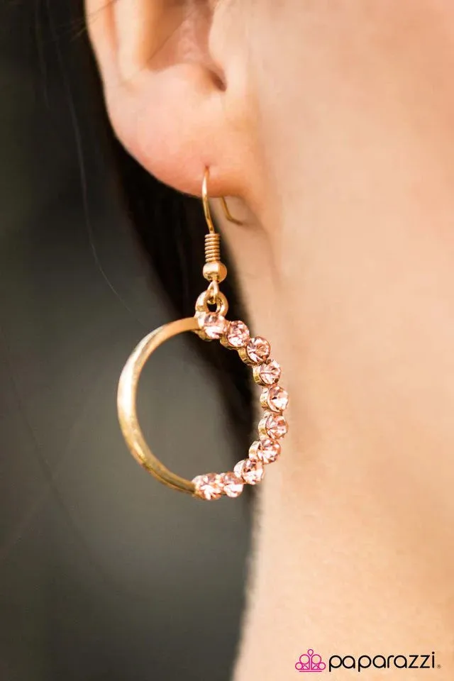 Paparazzi Earring ~ Bubbly Personality - Gold