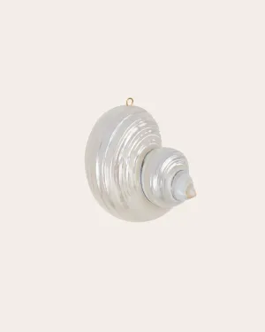 The Cleo Shell pendant